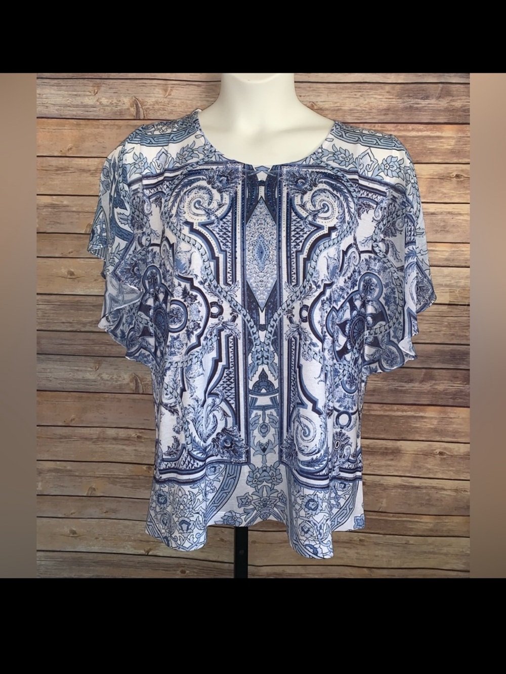 JM Collection White and Blue Paisley Flutter Sleeve Blouse